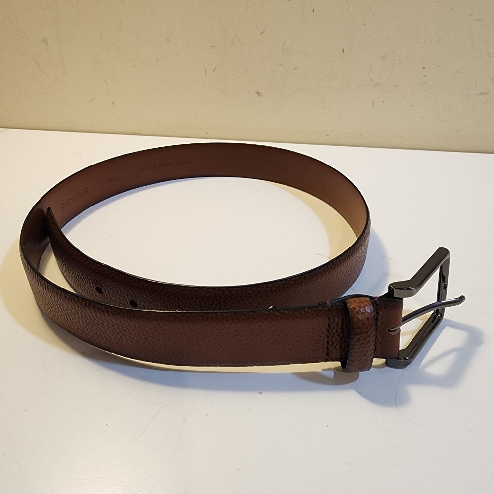 Jos. A. Bank Men's Brown Leather Belt - Classic Casual Style Sz 22/80